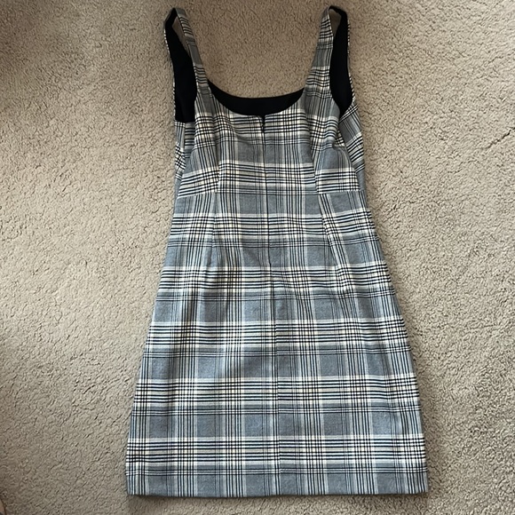 Banana Republic size 6 dress - Picture 3 of 3